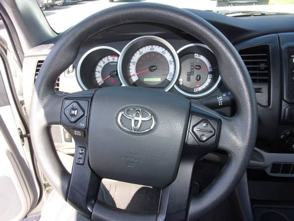 2015 TOYOTA TACOMA - cars & trucks - by dealer - vehicle automotive... for sale in Louisville KY 40241, KY – photo 18