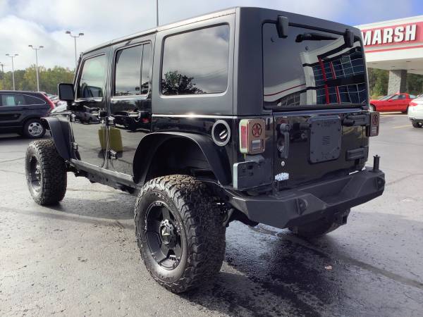 Well-Kept! 2011 Jeep Wrangler Unlimited Sahara! 4x4! Clean Carfax! -... for sale in Ortonville, OH – photo 3