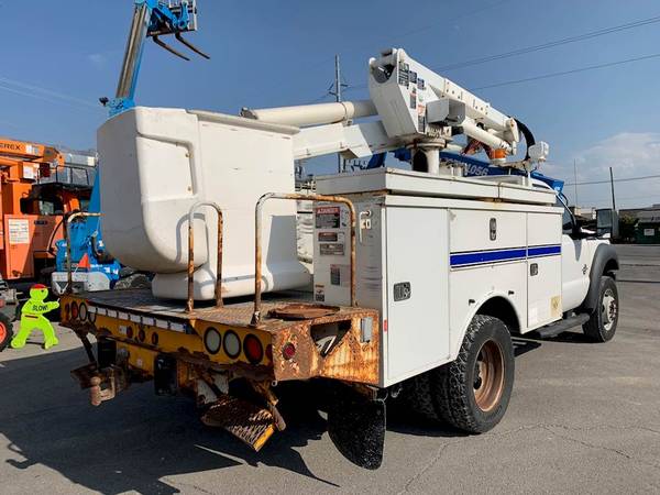 Boom / Bucket Service Truck - 2011 Ford F-550 4x4 Altec AT37G Aerial... for sale in Vineyard, UT – photo 3