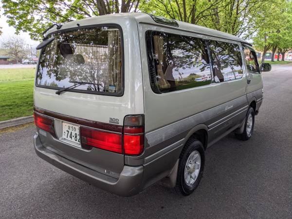 1995 Toyota Hiace AWD RHD JDM Diesel Immaculate condition - cars & for sale in Spokane, MT – photo 3