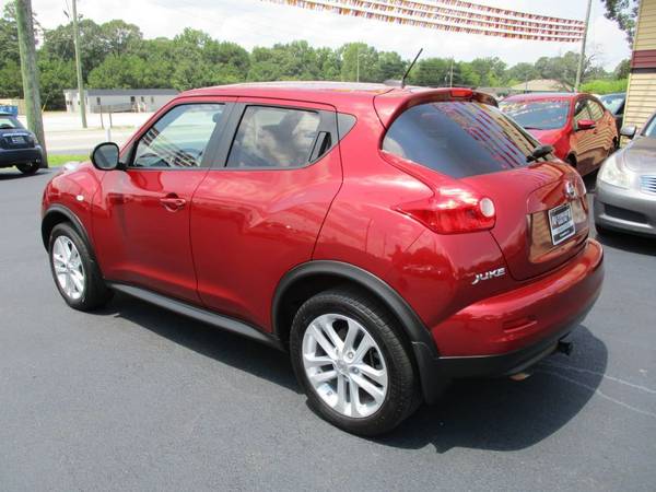 2013 *Nissan* *JUKE* *5dr Wagon CVT S AWD* RED - cars & trucks - by... for sale in ALABASTER, AL – photo 3